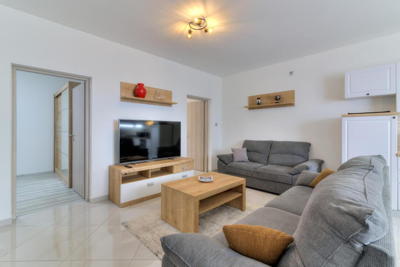 Apartment Luka Senj  Exteriér fotografie