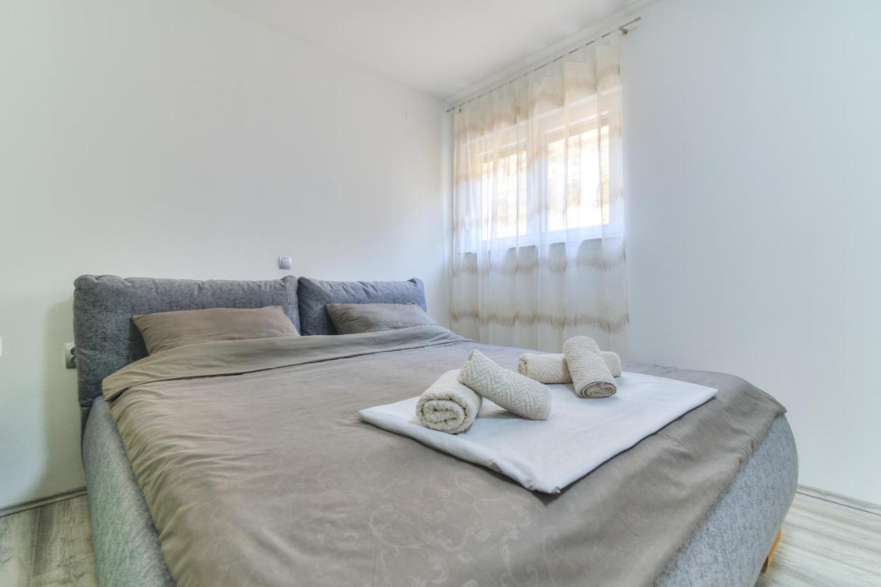 Apartment Luka Senj  Exteriér fotografie